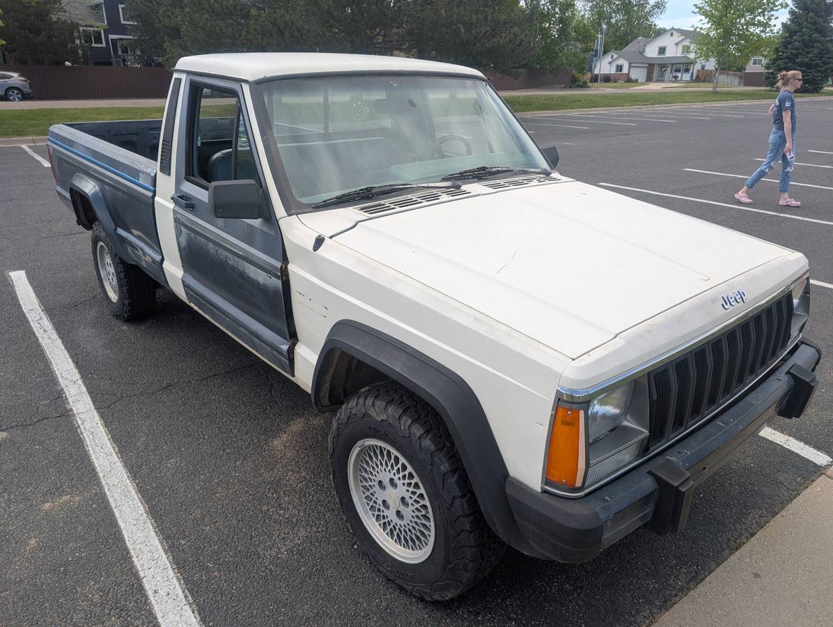 Jeep-Comanche-diesel-1986-11