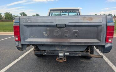 Jeep-Comanche-diesel-1986-18