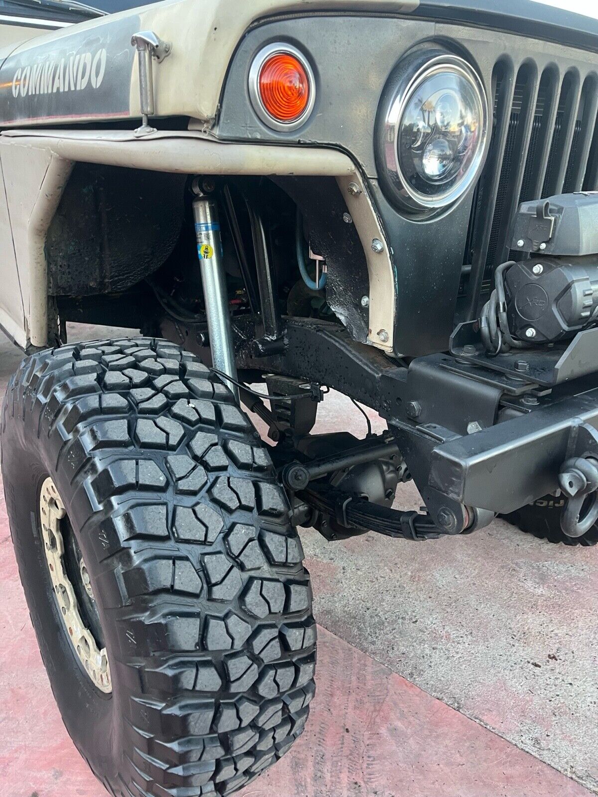 Jeep-Commando-1967-SUV-2