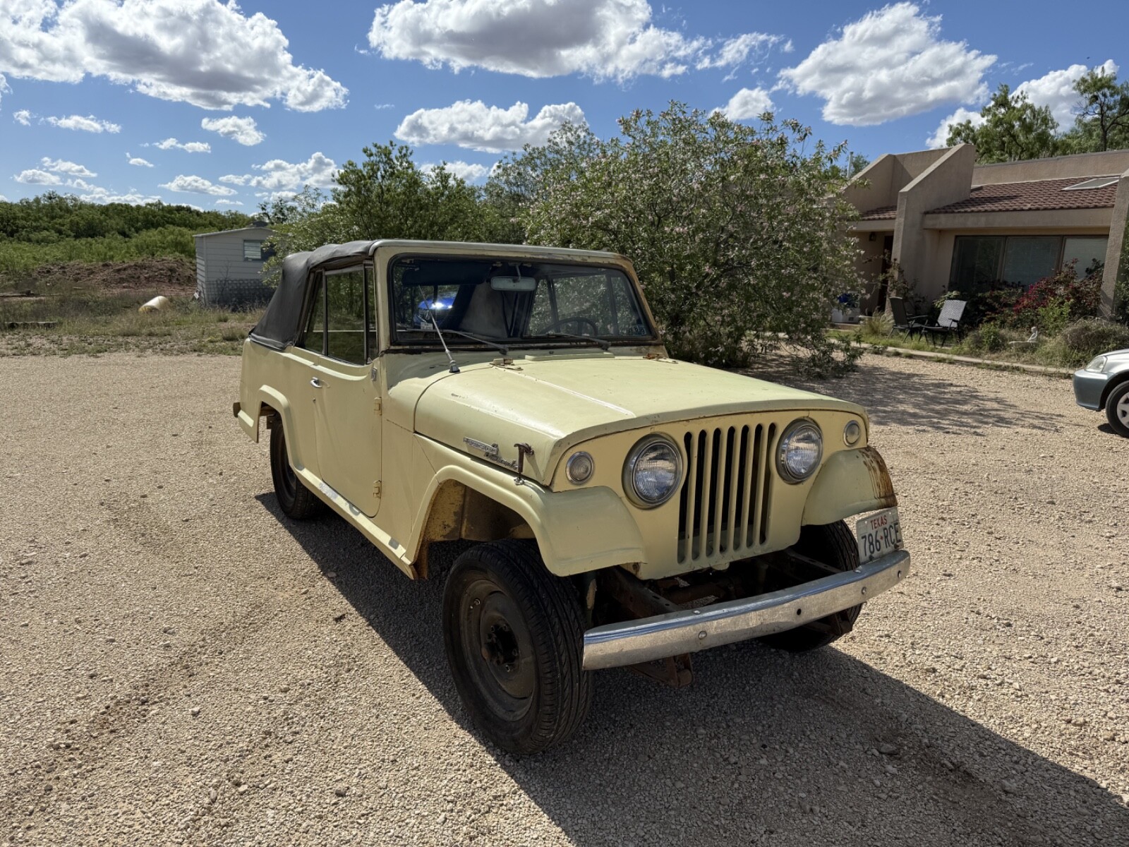Jeep-Commando-1969-Convertible-8