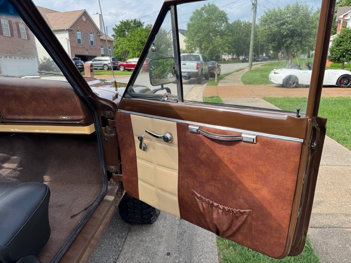 Jeep-Gladiator-j20-1974-brown-11