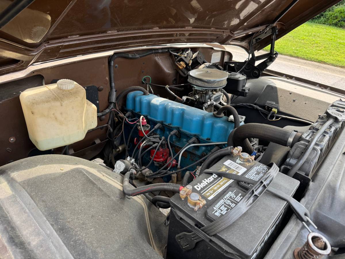 Jeep-Gladiator-j20-1974-brown-12
