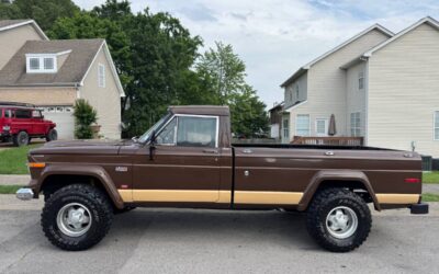 Jeep Gladiator j20  1974 brown
