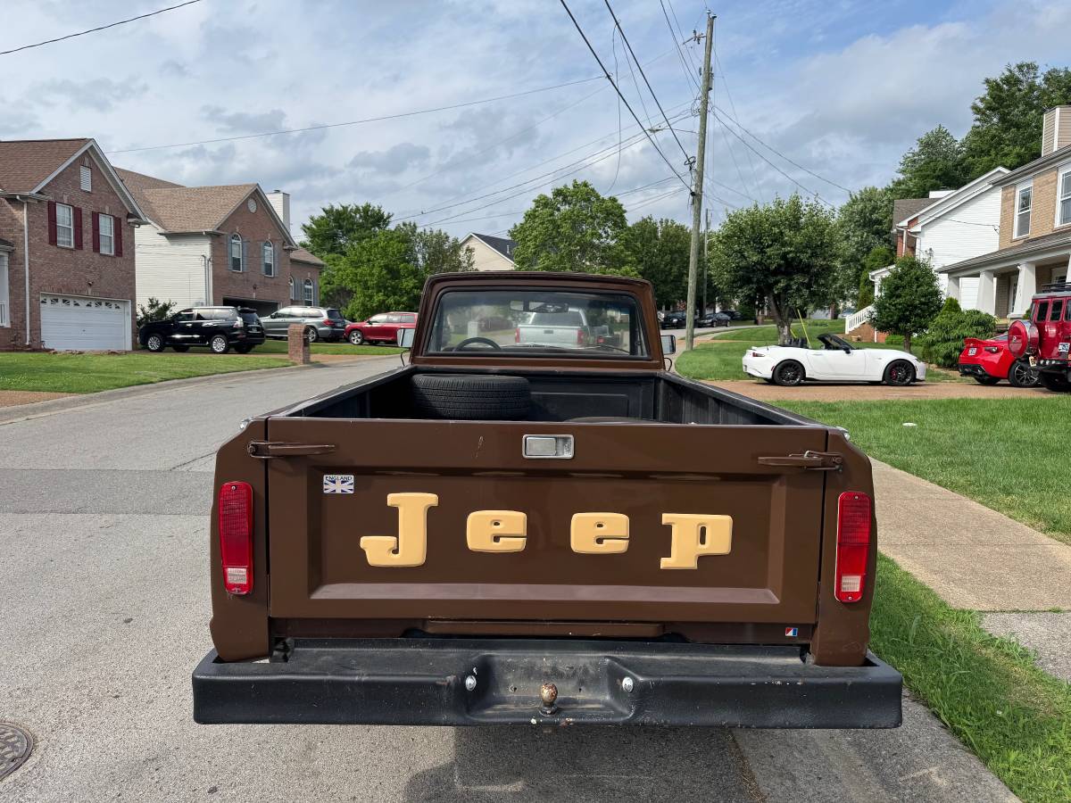 Jeep-Gladiator-j20-1974-brown-6