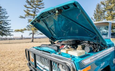 Jeep-Grand-Wagoneer-1987-SUV-27