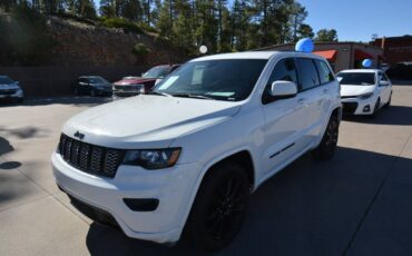 Jeep-Grand-cherokee-2017-white