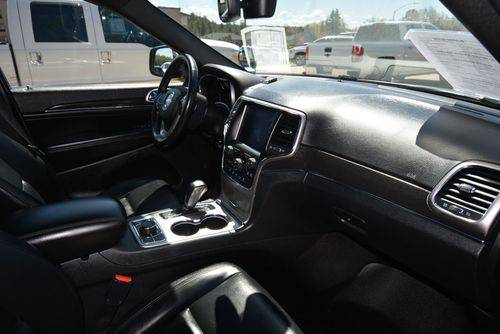 Jeep-Grand-cherokee-2018-silver-7