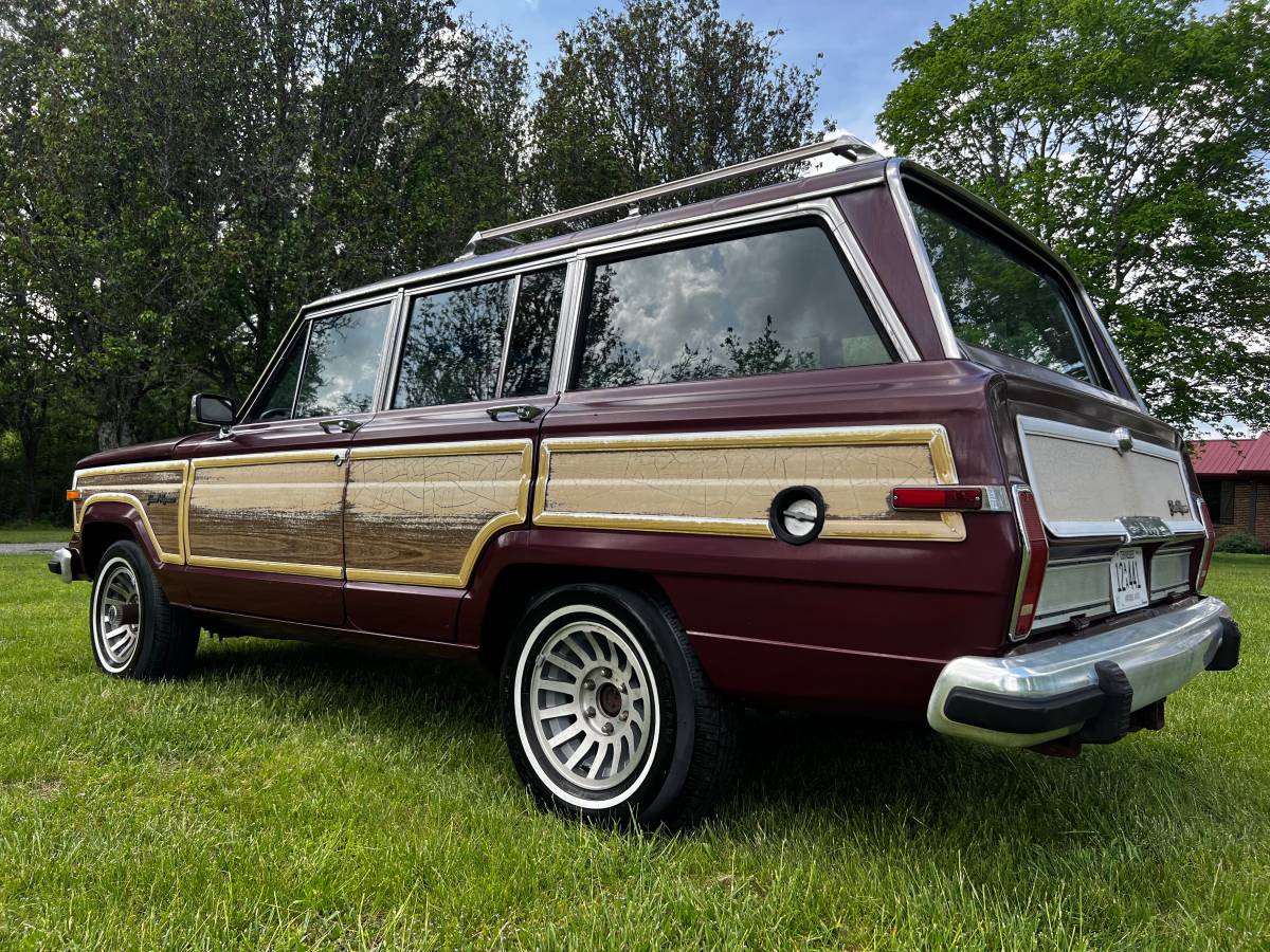 Jeep-Grand-wagoneer-1987-2