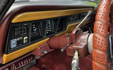 Jeep-Grand-wagoneer-1987-22