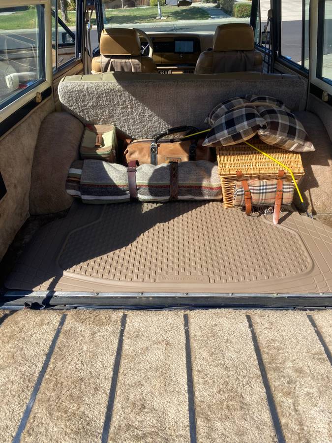 Jeep-Grand-wagoneer-1990-blue-1