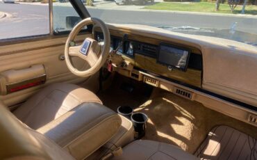 Jeep-Grand-wagoneer-1990-blue-4