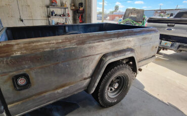 Jeep-J10-1983-Standard-Cab-Pickup-13