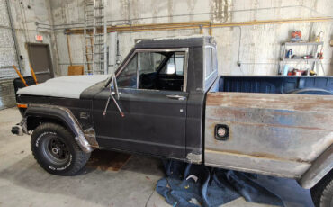 Jeep-J10-1983-Standard-Cab-Pickup-16