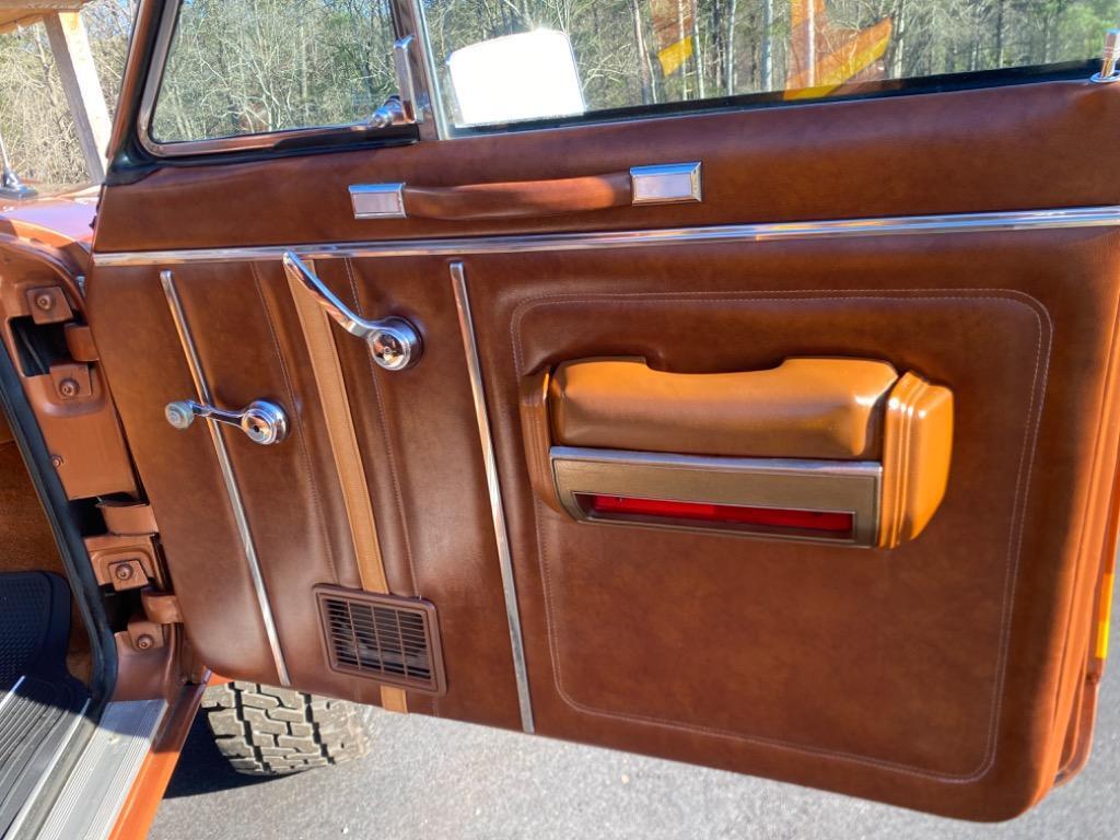 Jeep-J10-Truck-HONCHO-1981-35