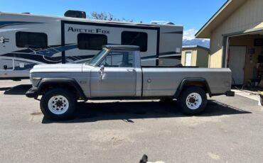 Jeep-J20-1974-Pickup-1