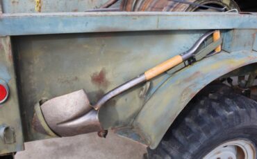 Jeep-M715-1967-green-16