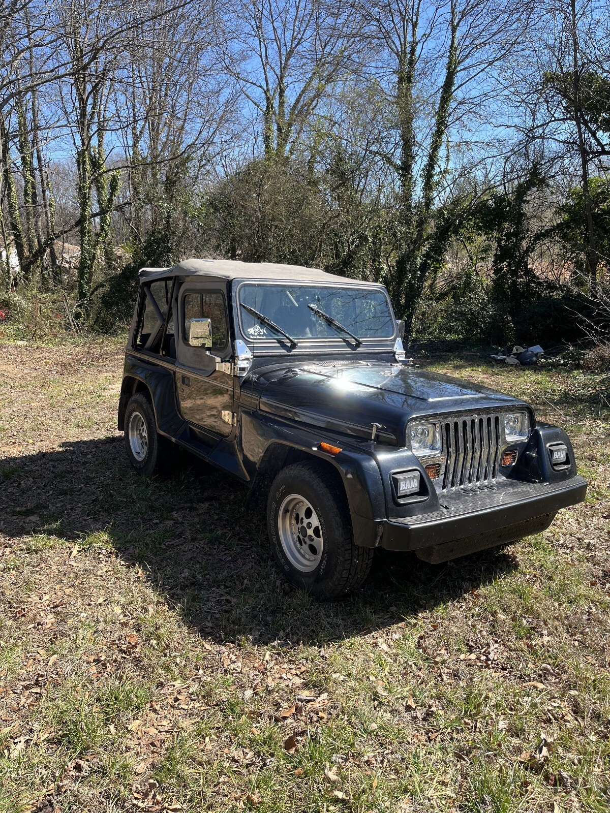 Jeep-Renegade-1991-SUV-2