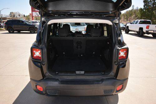 Jeep-Renegade-2017-black-6