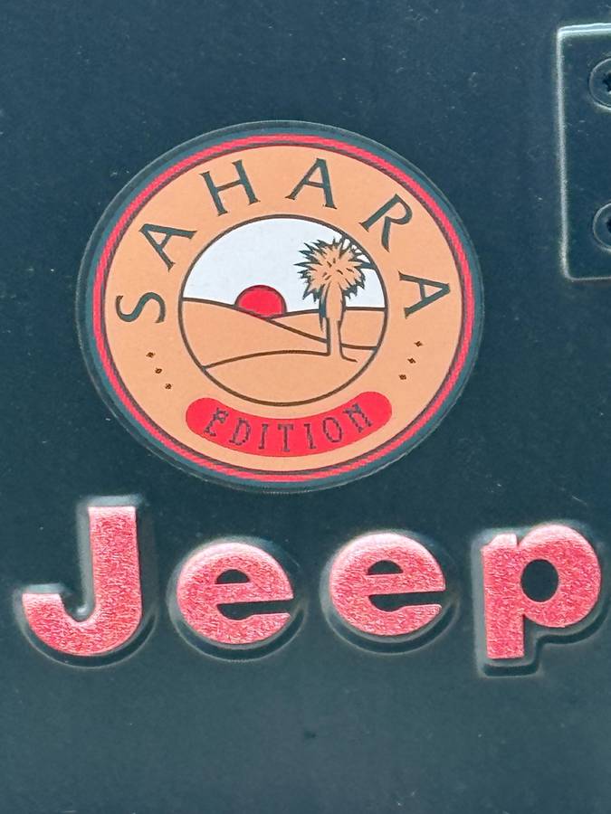 Jeep-Sahara-1994-green-11