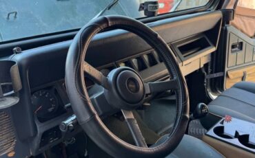 Jeep-Sahara-1994-green-12
