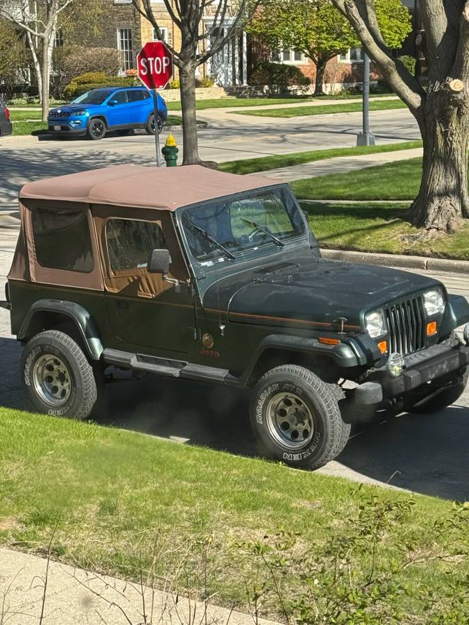 Jeep-Sahara-1994-green
