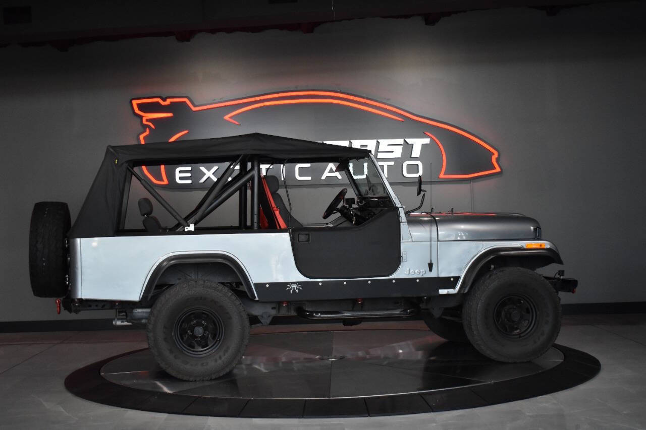 Jeep-Scrambler-1982-SUV-12