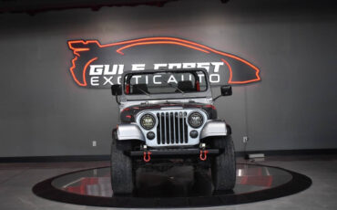 Jeep-Scrambler-1982-SUV-14