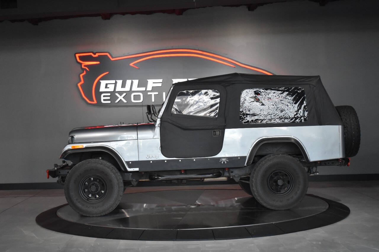 Jeep-Scrambler-1982-SUV-2