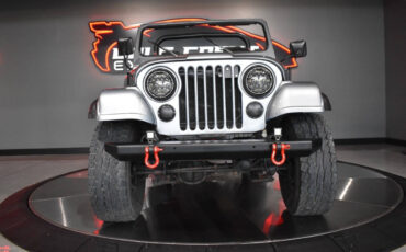 Jeep-Scrambler-1982-SUV-20