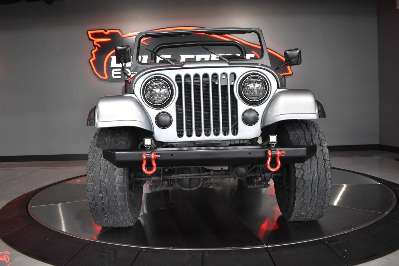 Jeep-Scrambler-1982-SUV-20