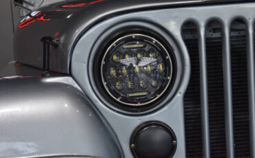 Jeep-Scrambler-1982-SUV-24
