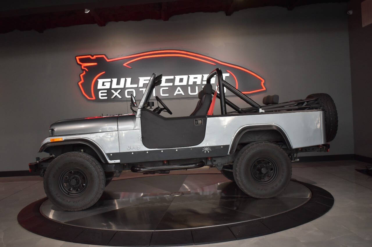 Jeep-Scrambler-1982-SUV-38