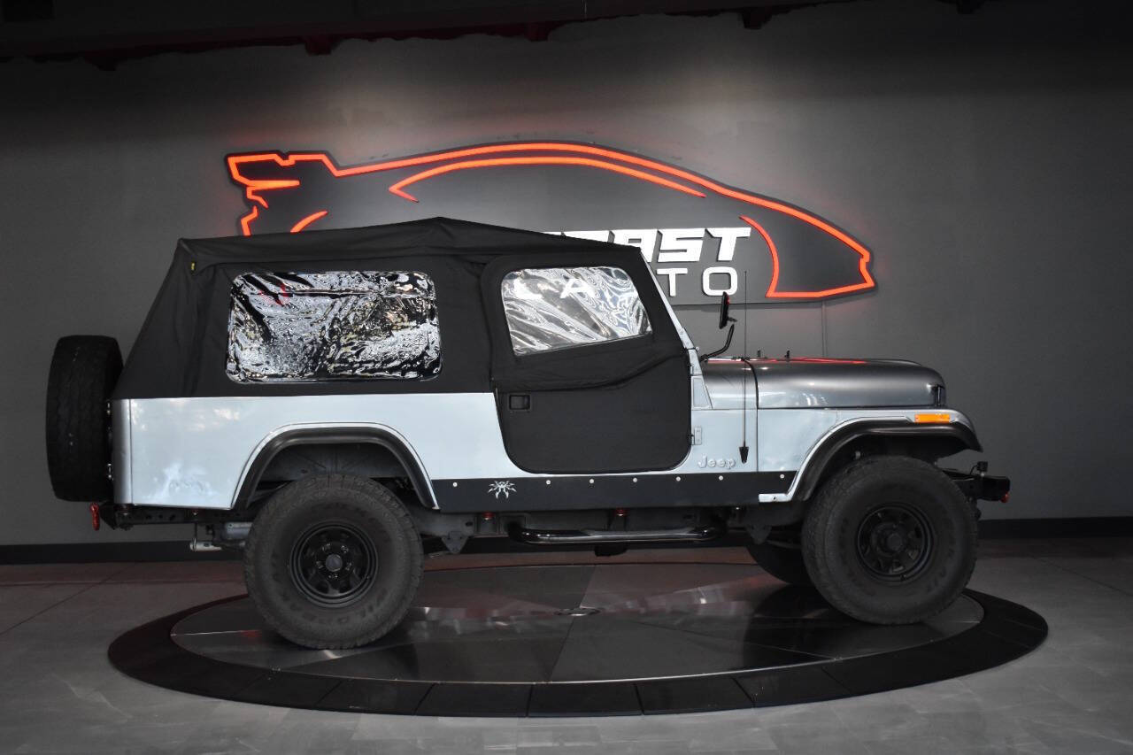 Jeep-Scrambler-1982-SUV-6