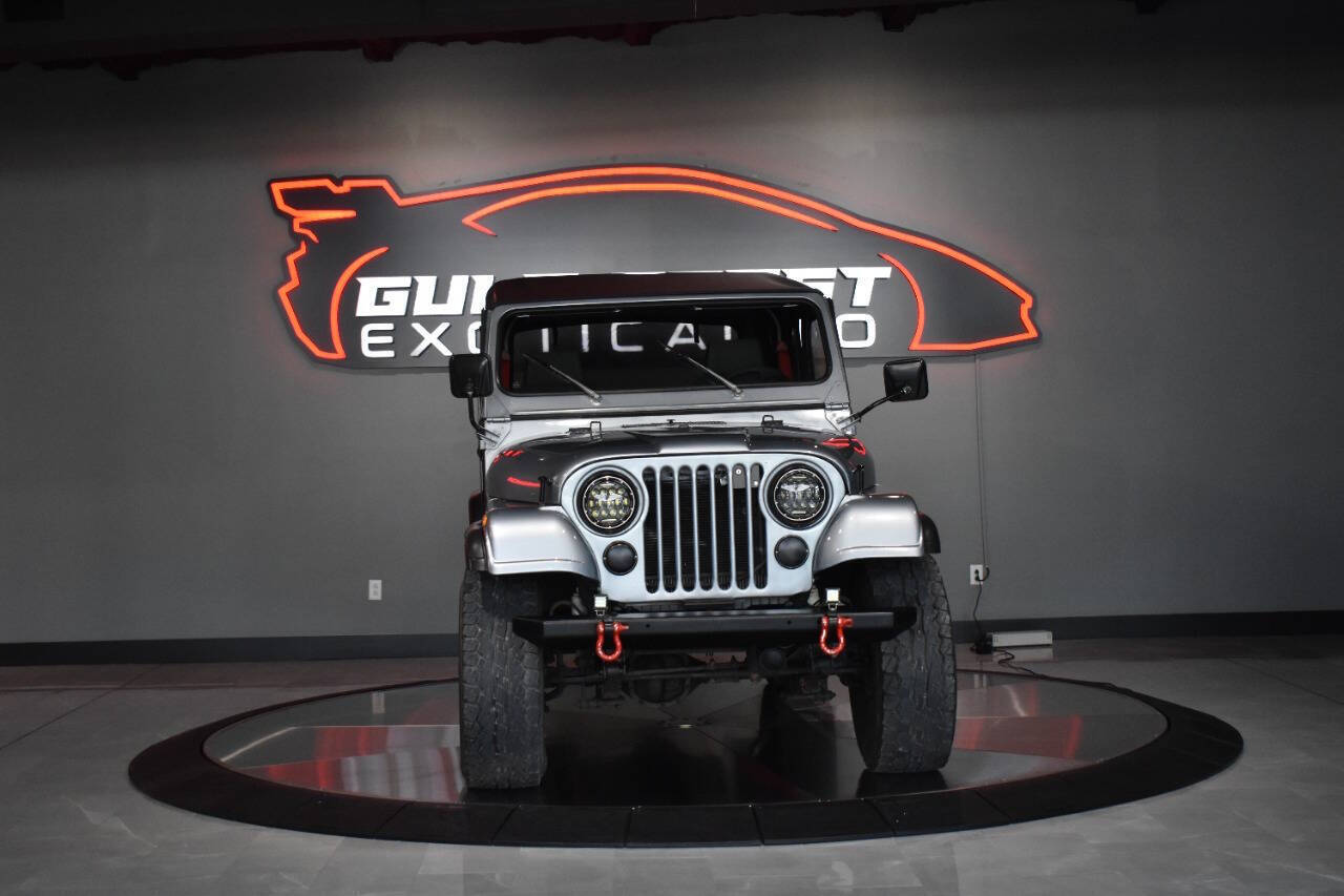 Jeep-Scrambler-1982-SUV-8