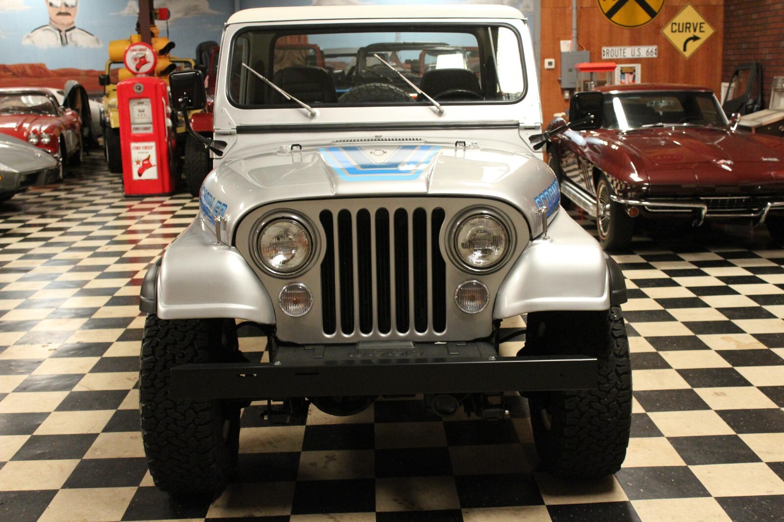 Jeep-Scrambler-1984-1