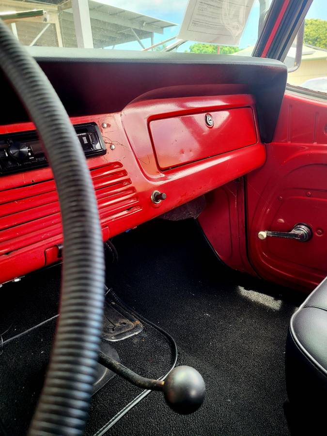 Jeep-Ster-commando-4wd-1969-red-14