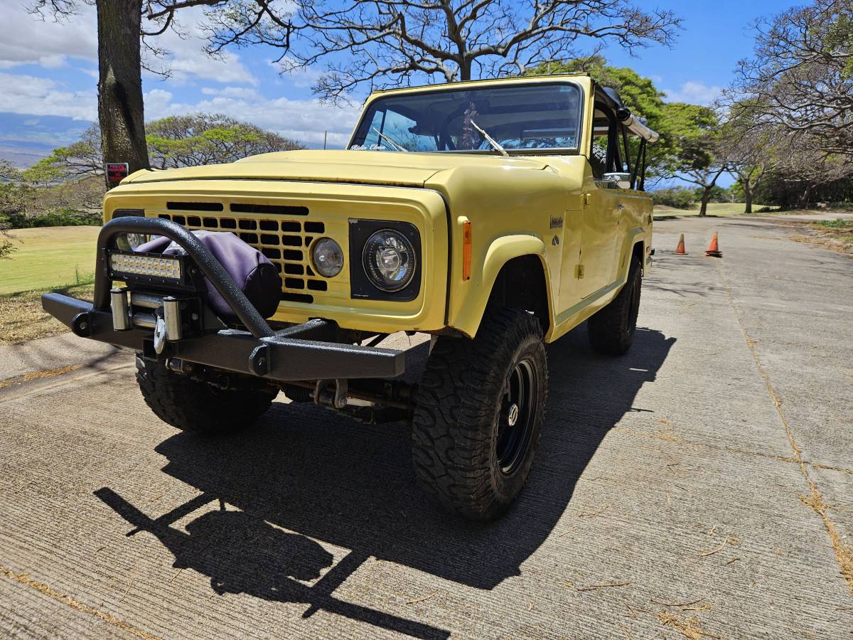 Jeep-Ster-commando-4wd-1973-yellow-1