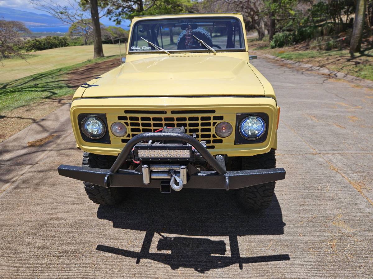 Jeep-Ster-commando-4wd-1973-yellow-11