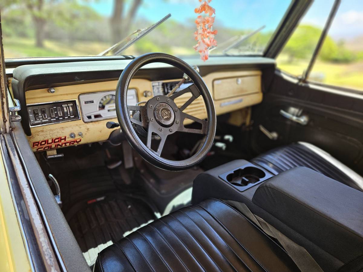 Jeep-Ster-commando-4wd-1973-yellow-12