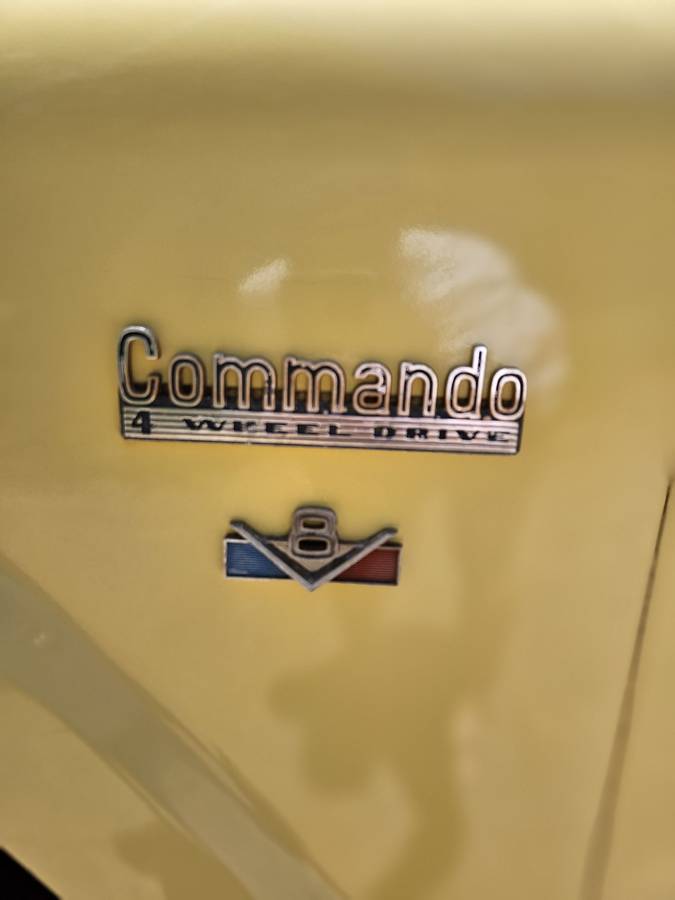 Jeep-Ster-commando-4wd-1973-yellow-14