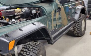 Jeep-Ster-commando-4wd-convertible-1972-custom-2