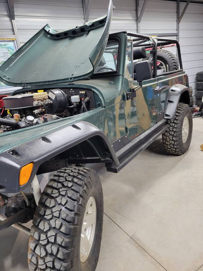 Jeep-Ster-commando-4wd-convertible-1972-custom-2