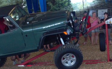 Jeep-Ster-commando-4wd-convertible-1972-custom-4