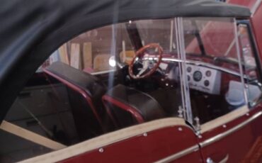 Jeep-Ster-restomod-1949-red-10