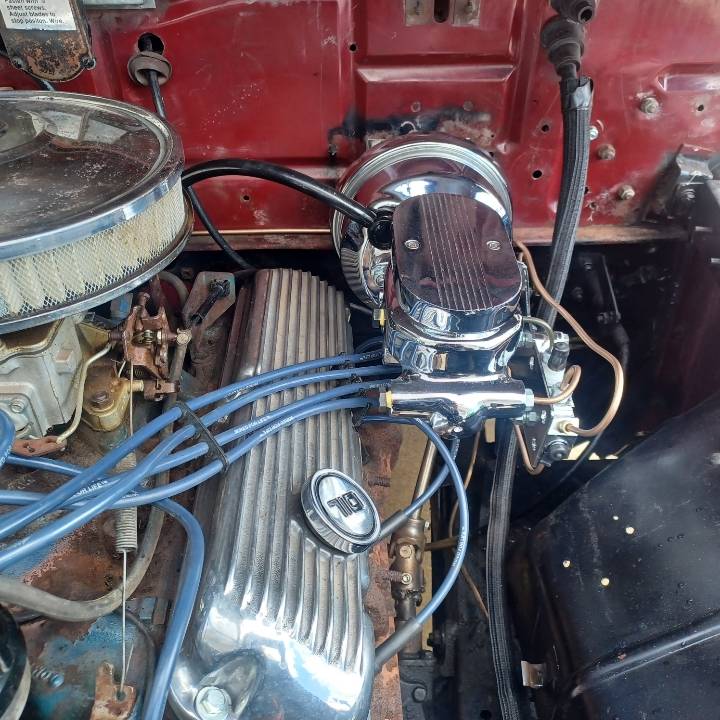 Jeep-Ster-restomod-1949-red-18