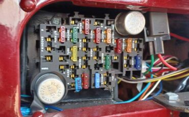 Jeep-Ster-restomod-1949-red-20