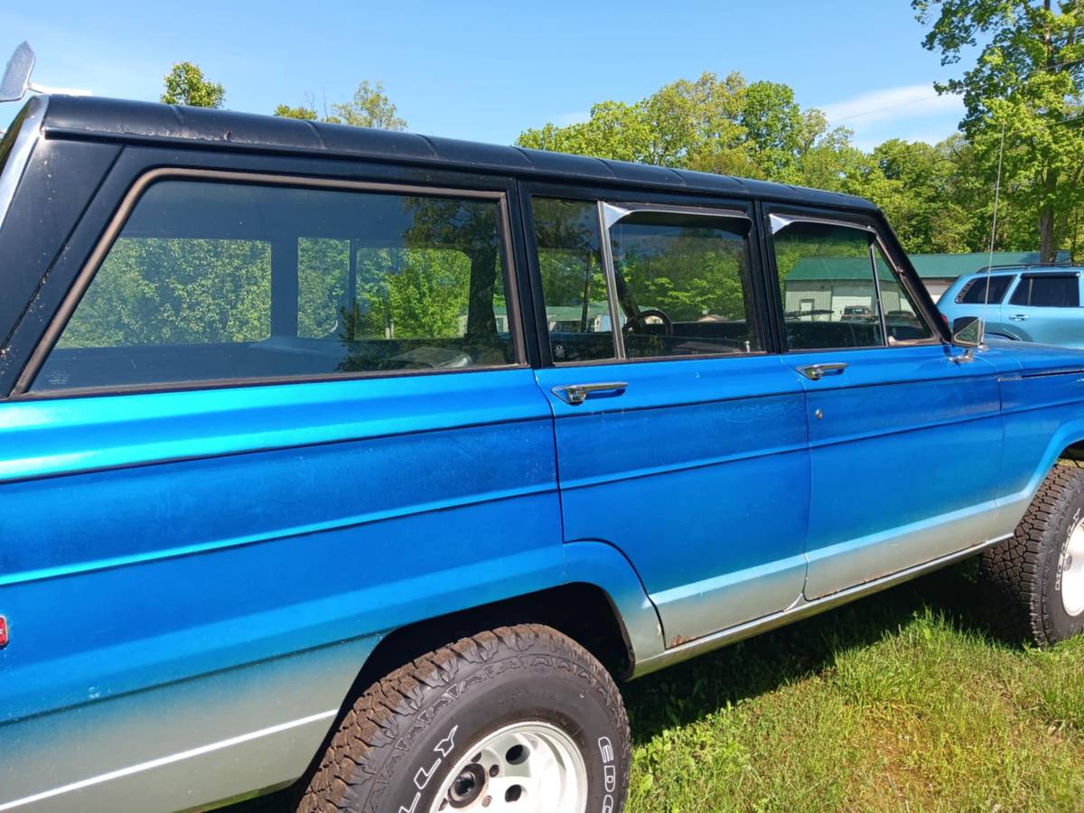 Jeep-Waggoneer-1979-custom-1