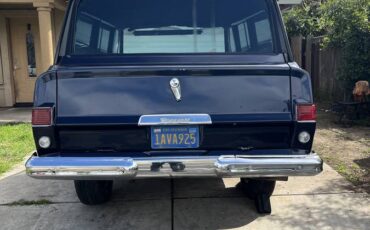 Jeep-Wagoneer-1954-blue-2
