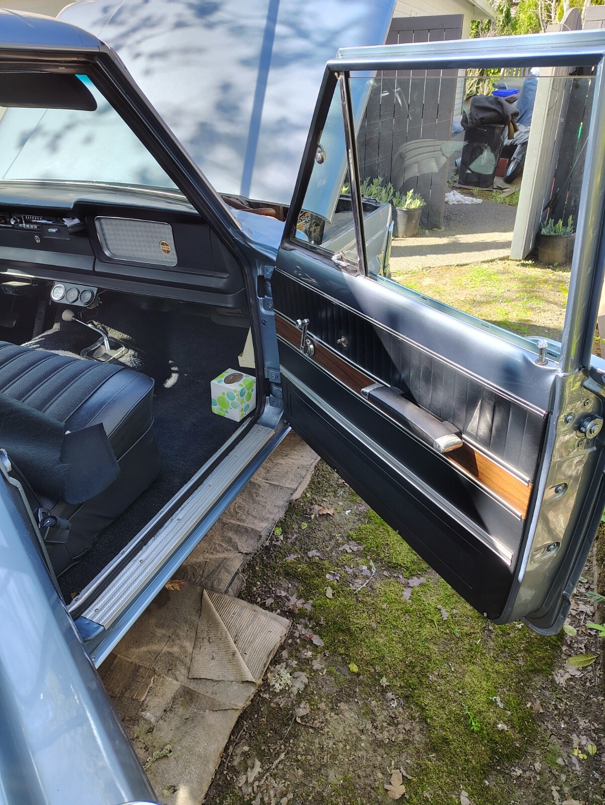 Jeep-Wagoneer-1971-Wagon-13