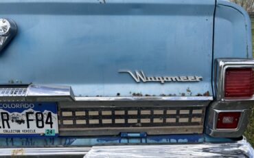 Jeep-Wagoneer-1971-Wagon-14